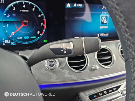 Mercedes-Benz E-Class — photo 09