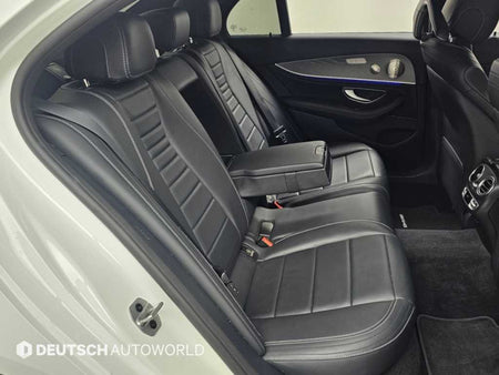 Mercedes-Benz E-Class — photo 12