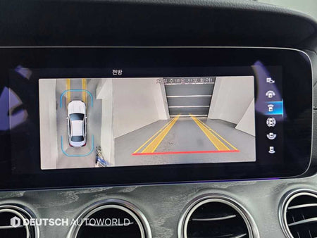 Mercedes-Benz E-Class — photo 15