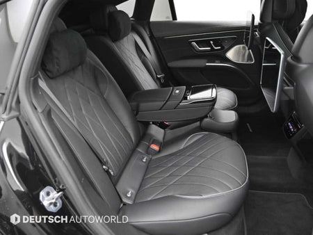 Mercedes-Benz EQS — photo 12