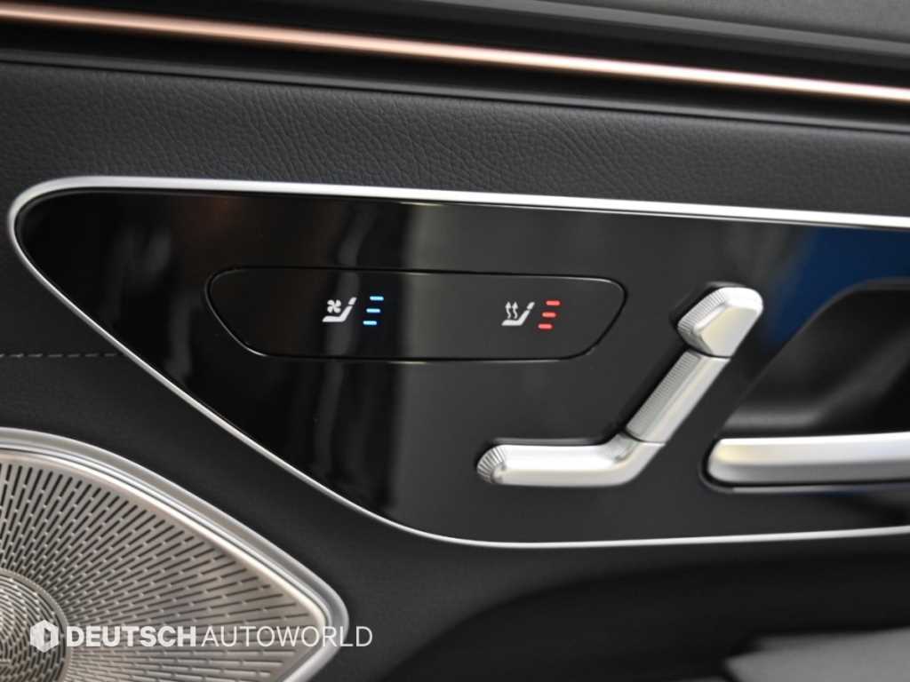 Mercedes-Benz EQS — photo 16