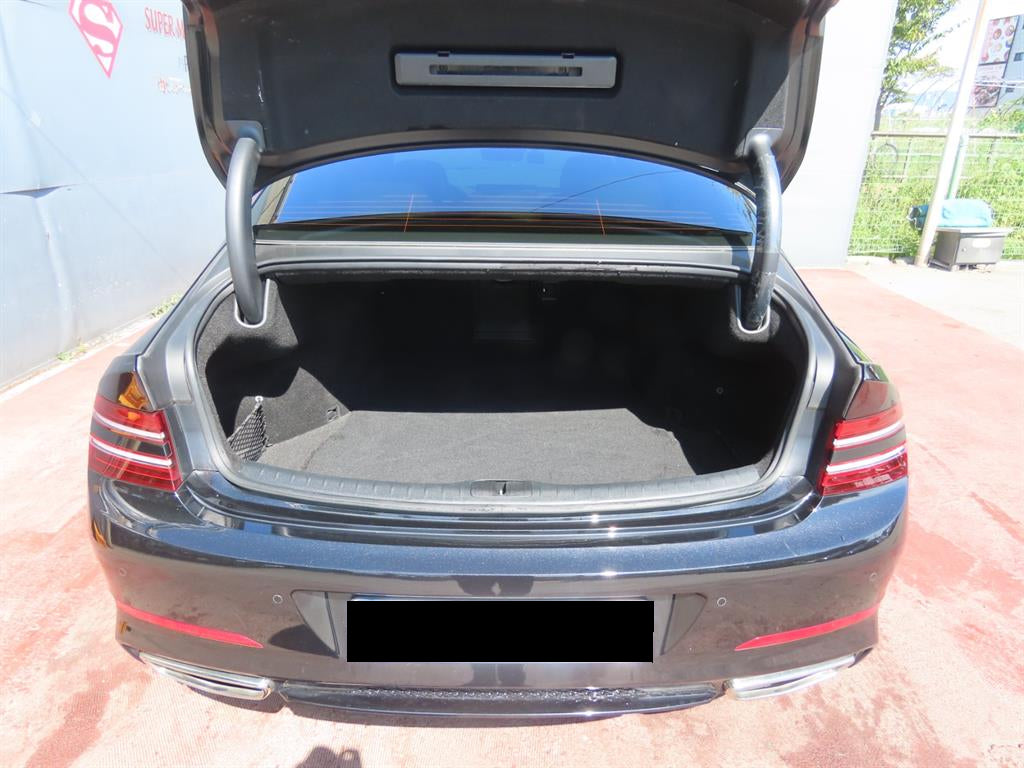 Genesis G80 — photo 05