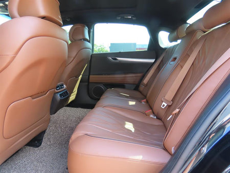 Genesis G80 — photo 06