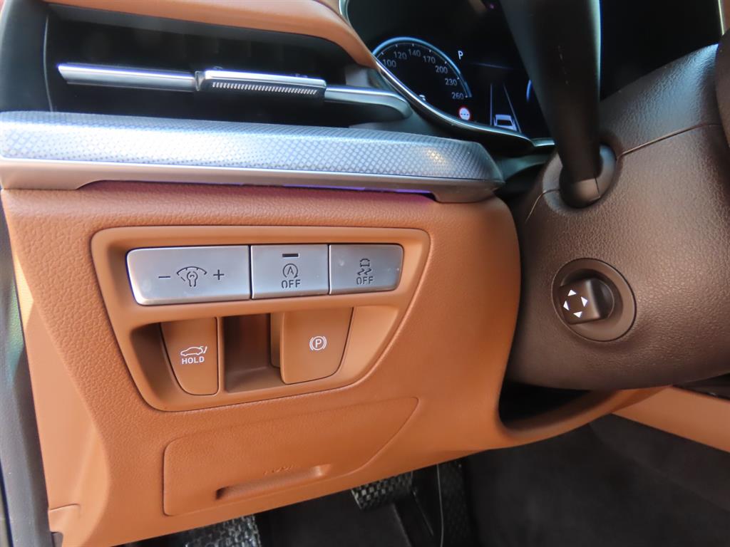 Genesis G80 — photo 15