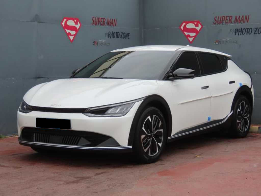 Kia EV6 — photo 01