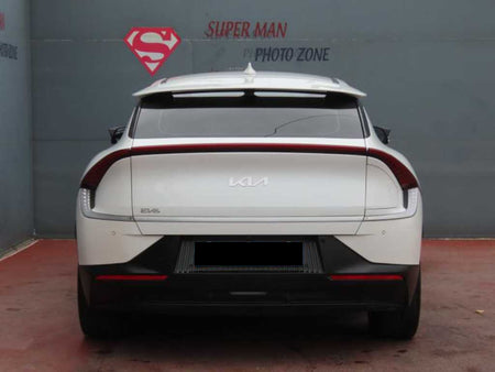 Kia EV6 — photo 04