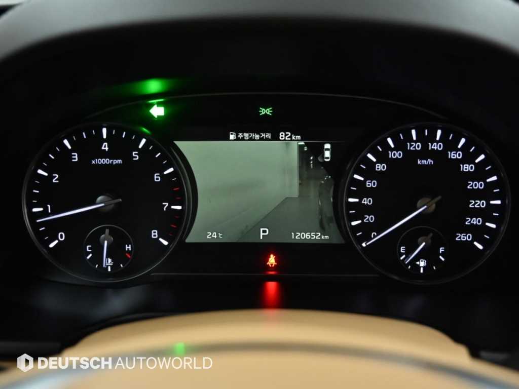 Kia K9 — photo 08