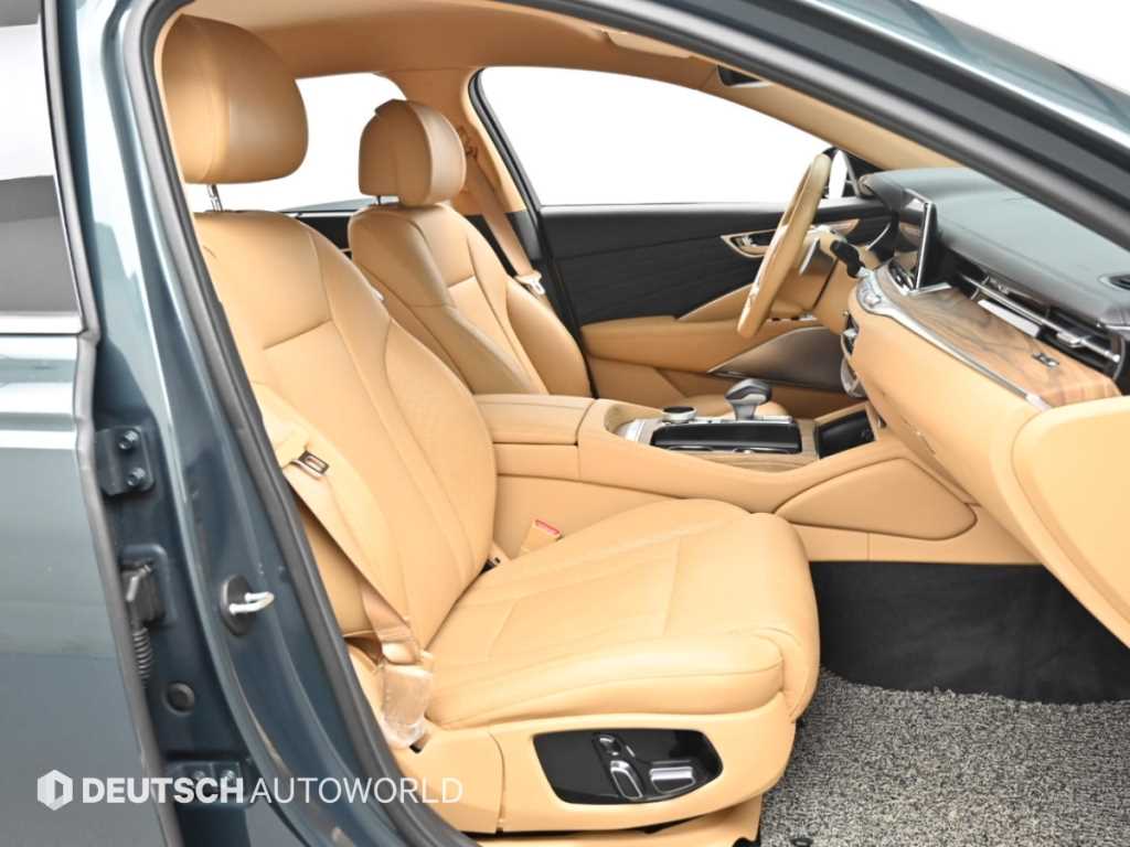 Kia K9 — photo 10
