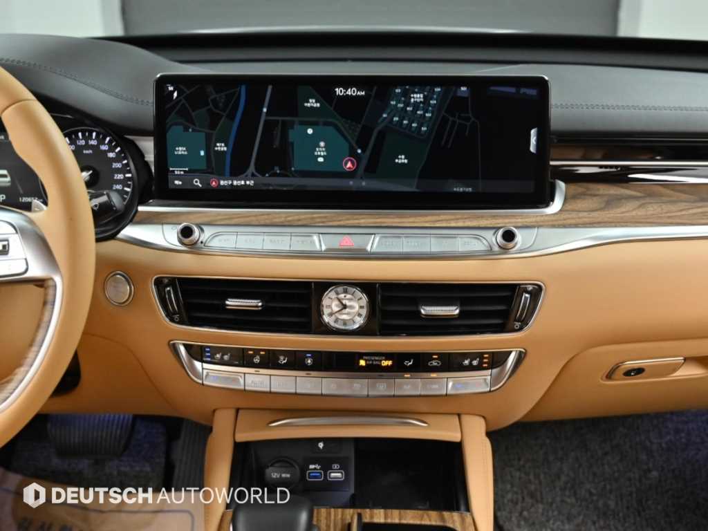 Kia K9 — photo 14