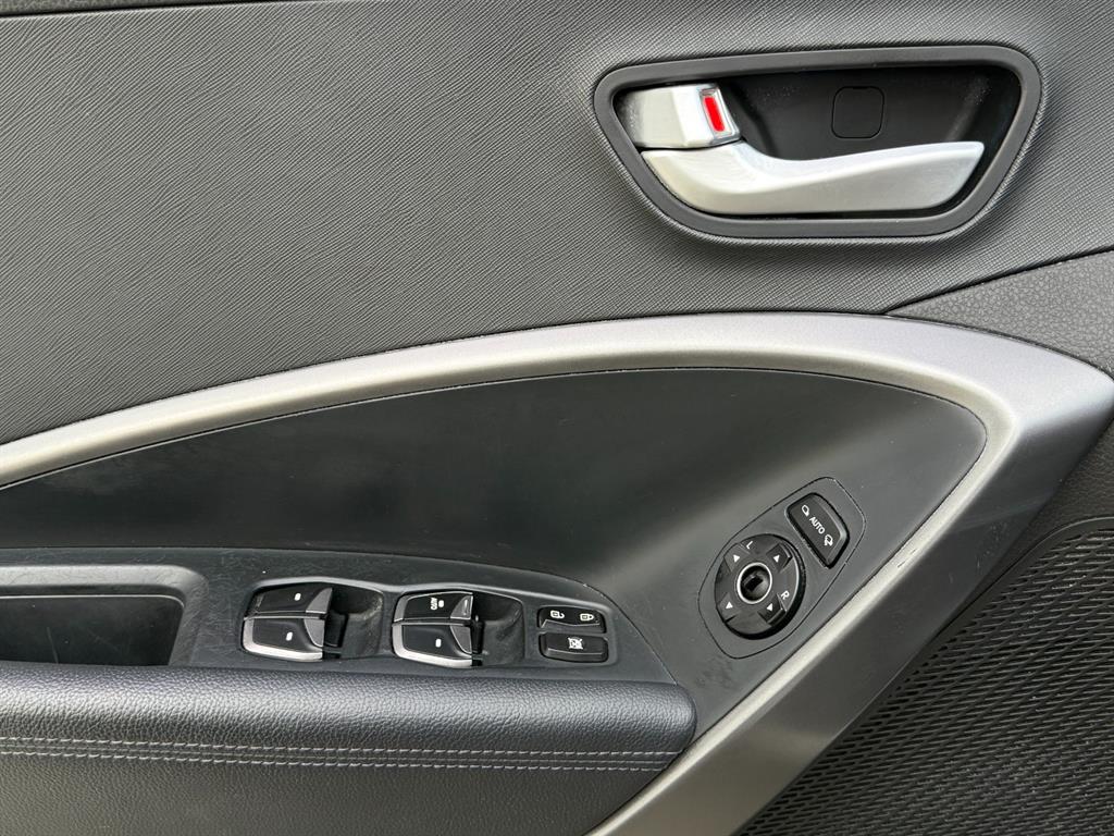 Hyundai Santafe — photo 11