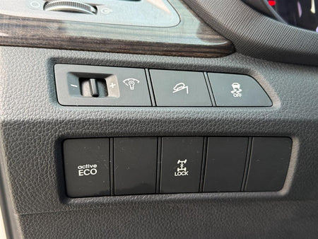 Hyundai Santafe — photo 12
