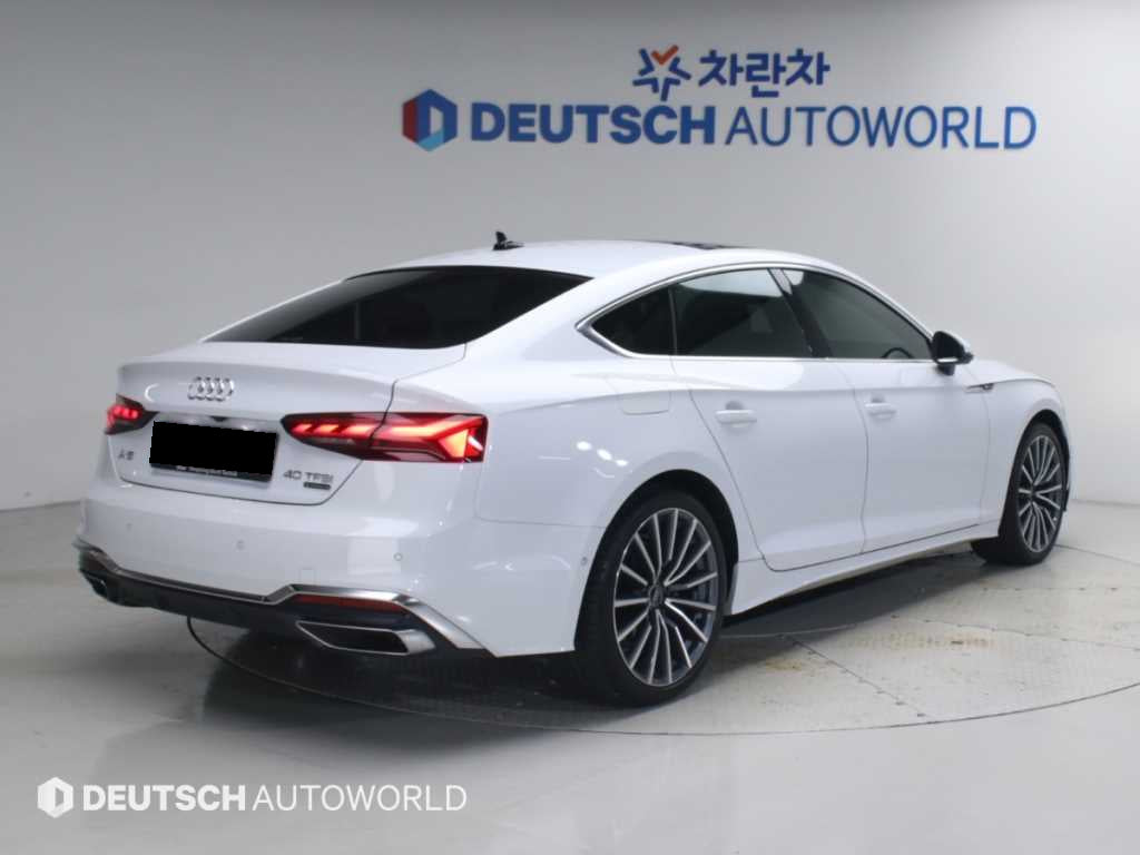 Audi A5 — photo 02