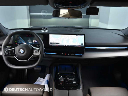 BMW 5-Series — photo 07