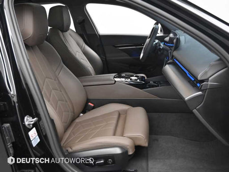 BMW 5-Series — photo 10