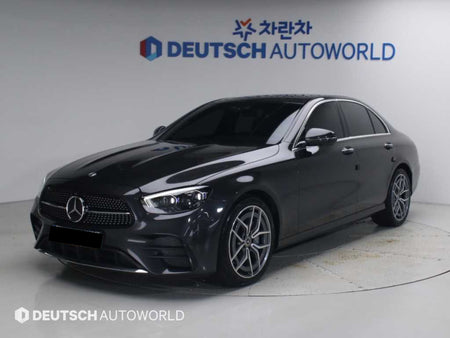 Mercedes-Benz E-Class — photo 01