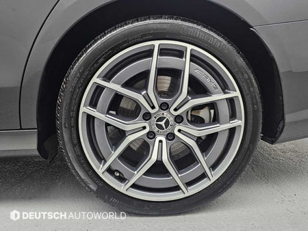 Mercedes-Benz E-Class — photo 05