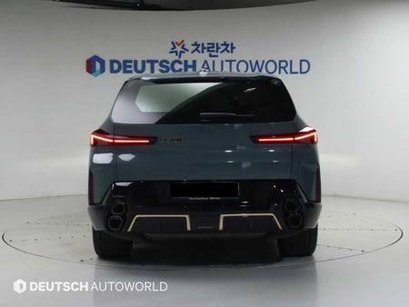 BMW XM — photo 04
