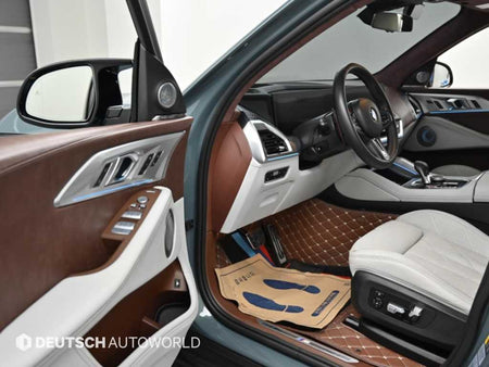 BMW XM — photo 11