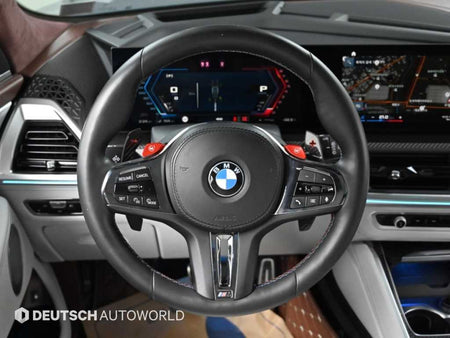 BMW XM — photo 13