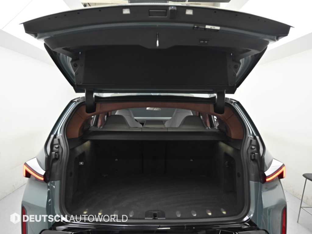 BMW XM — photo 19