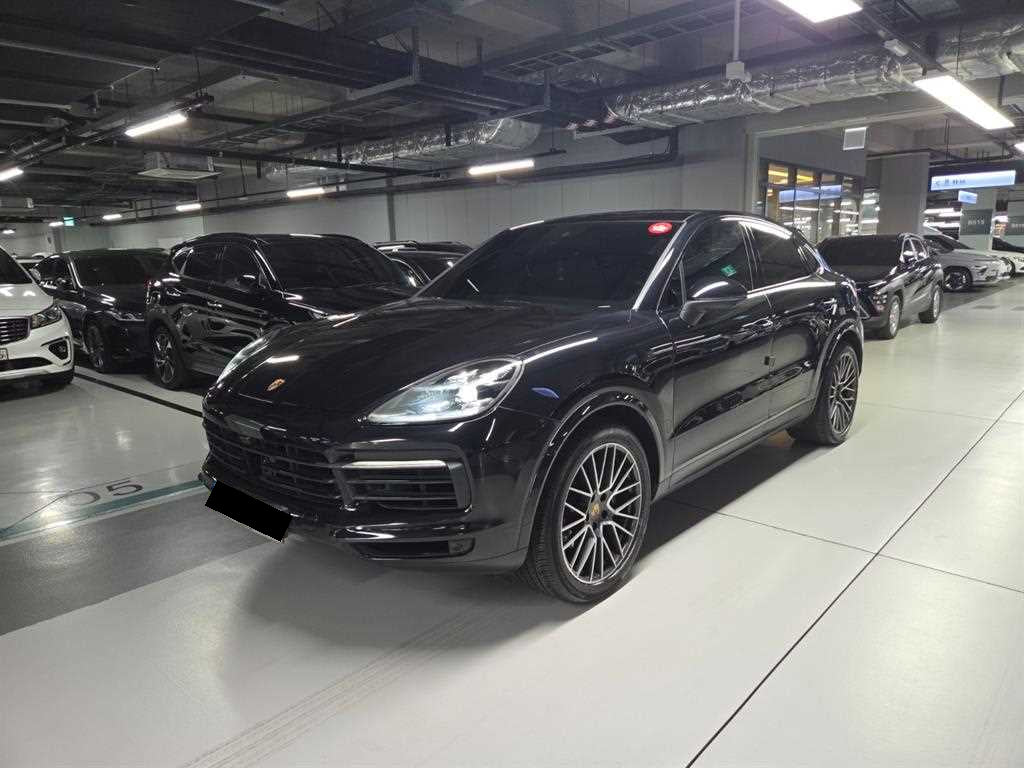 Porsche Cayenne — photo 01