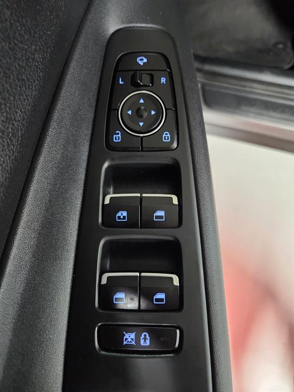 Hyundai Santafe — photo 17