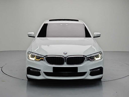 BMW 5-Series — photo 02