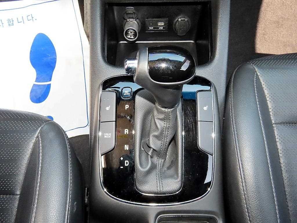Kia K3 — photo 10