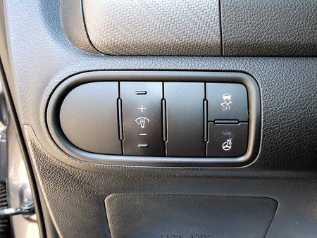 Kia K3 — photo 12