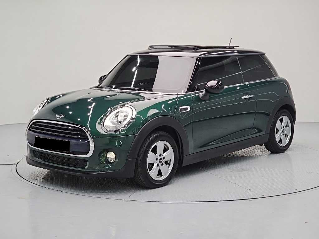 Mini Cooper — photo 01
