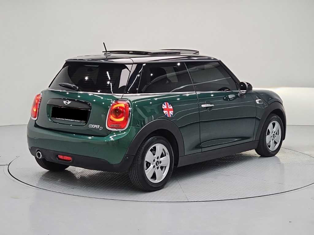 Mini Cooper — photo 04