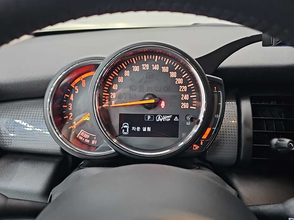 Mini Cooper — photo 06