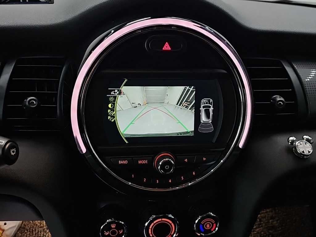 Mini Cooper — photo 15