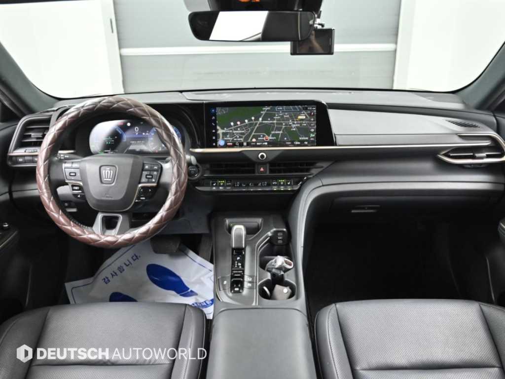 Toyota Crown — photo 07
