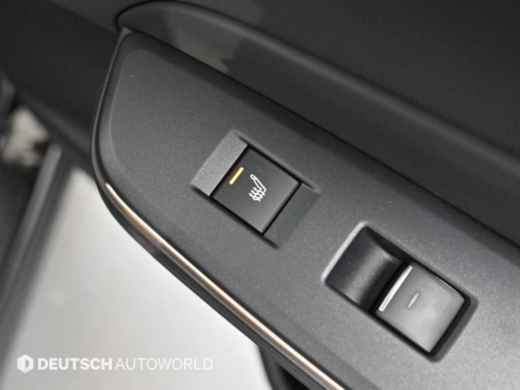 Toyota Crown — photo 16