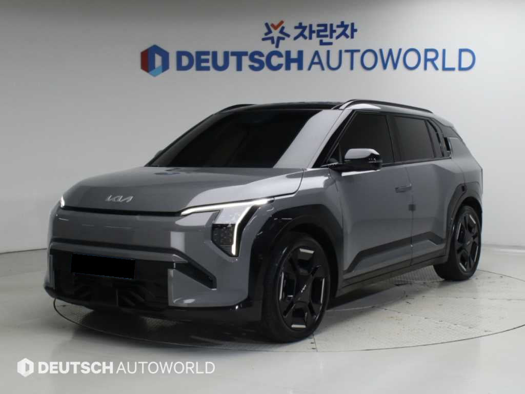 Kia EV3 — photo 01