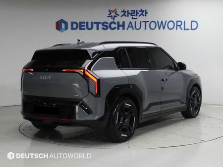Kia EV3 — photo 02