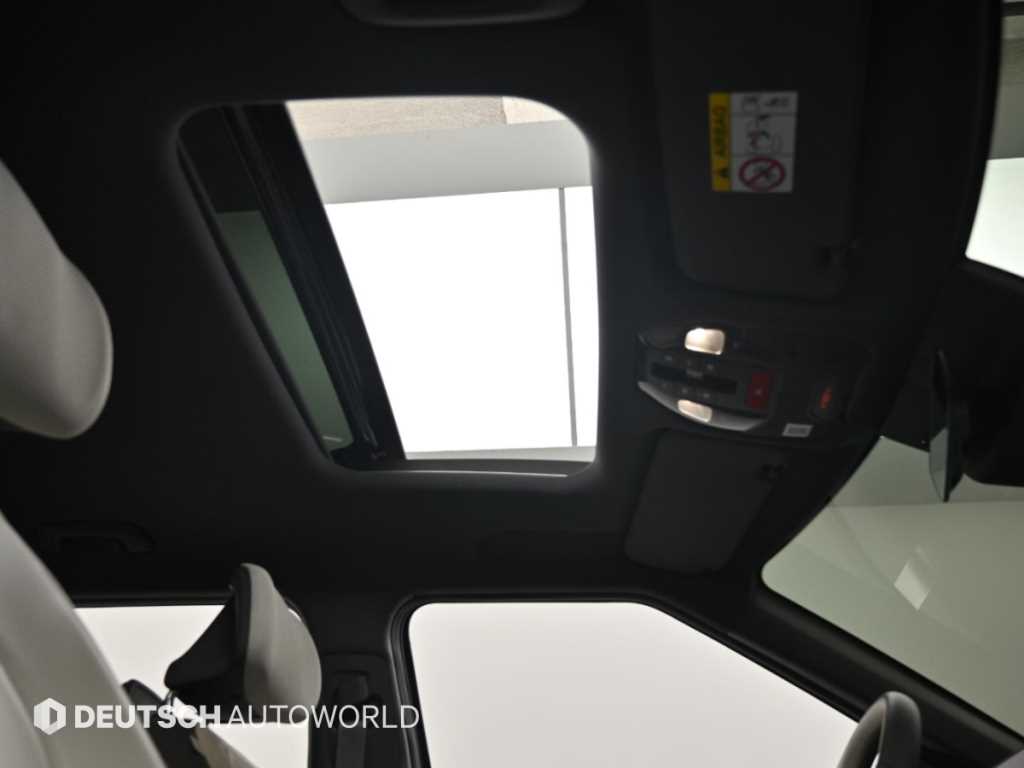 Kia EV3 — photo 18
