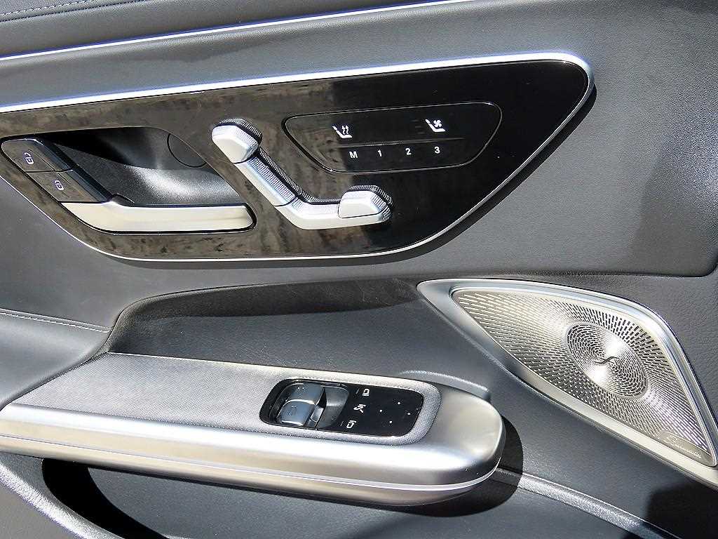 Mercedes-Benz CLE-Class — photo 12