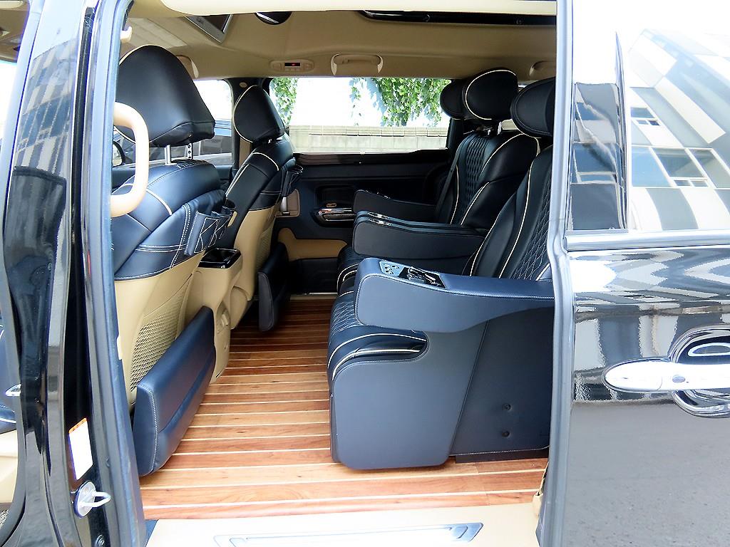 Kia Carnival — photo 06