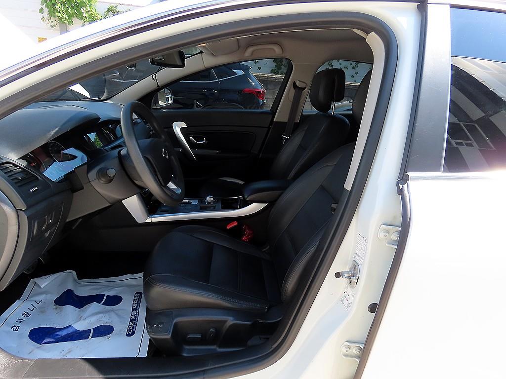 RENAULT SM5  — photo 05