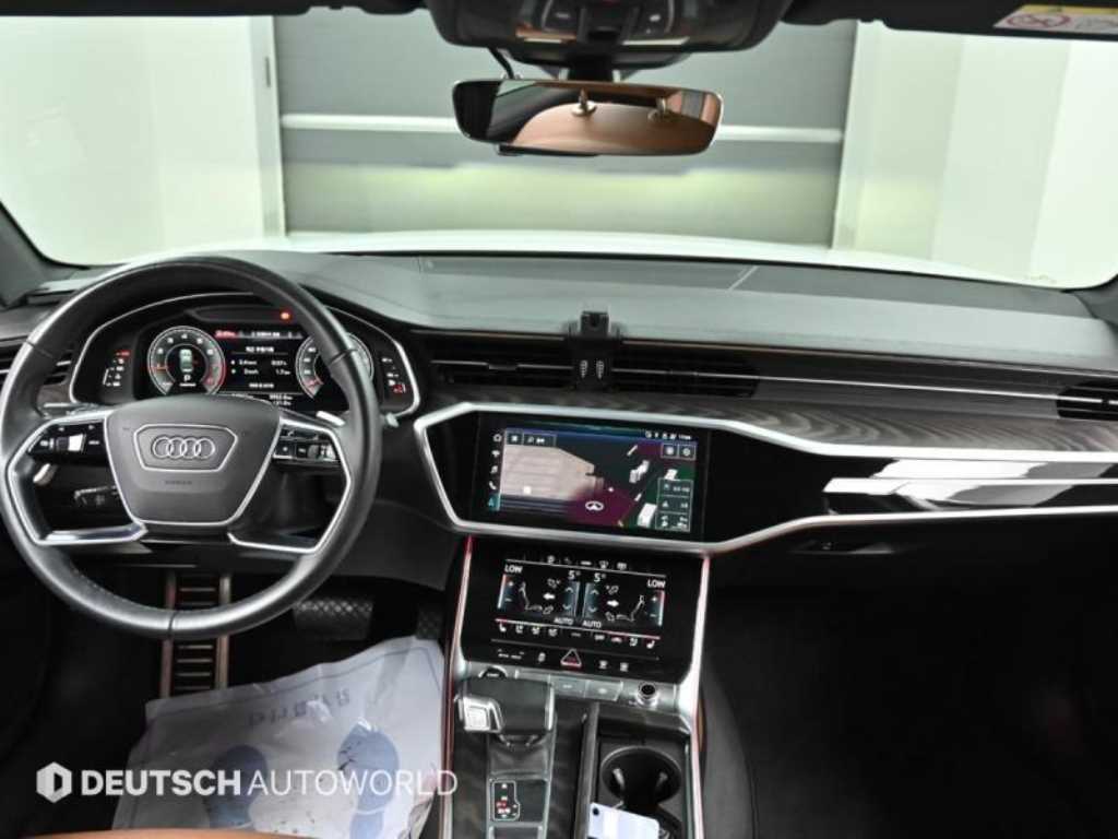 Audi A6 — photo 08