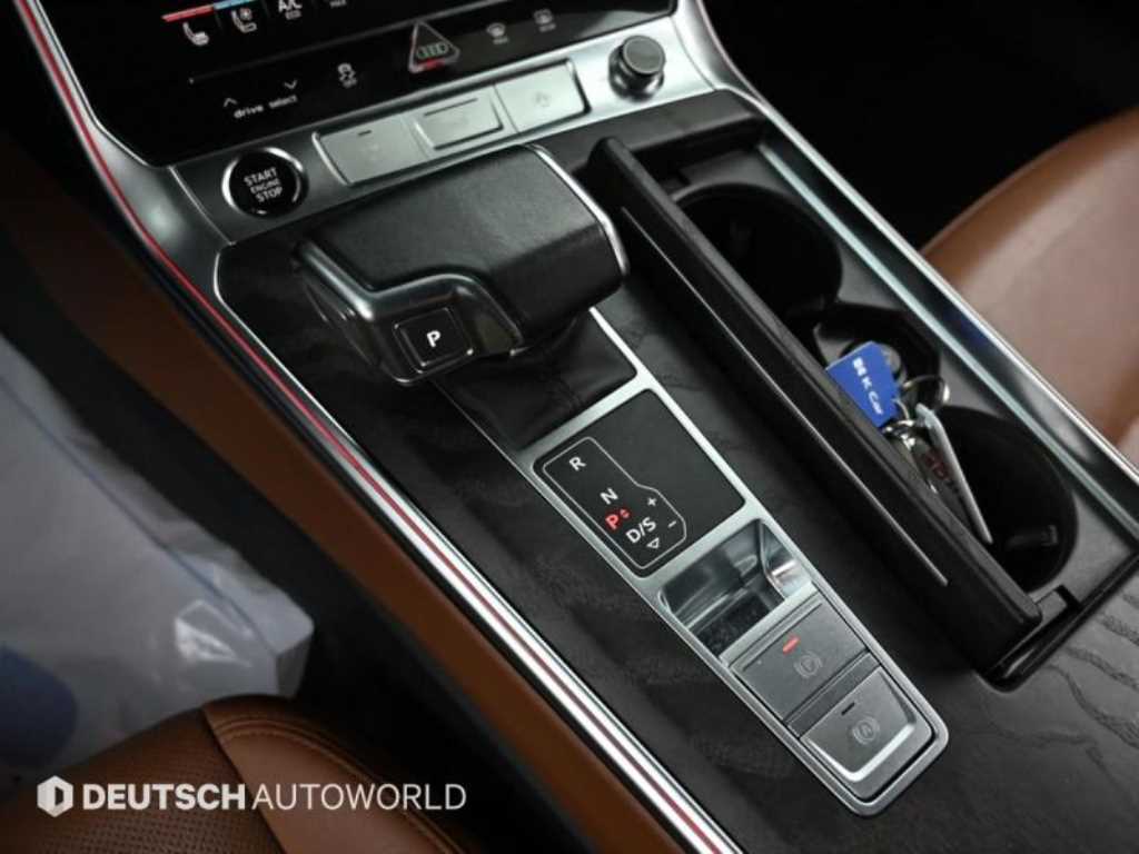 Audi A6 — photo 10