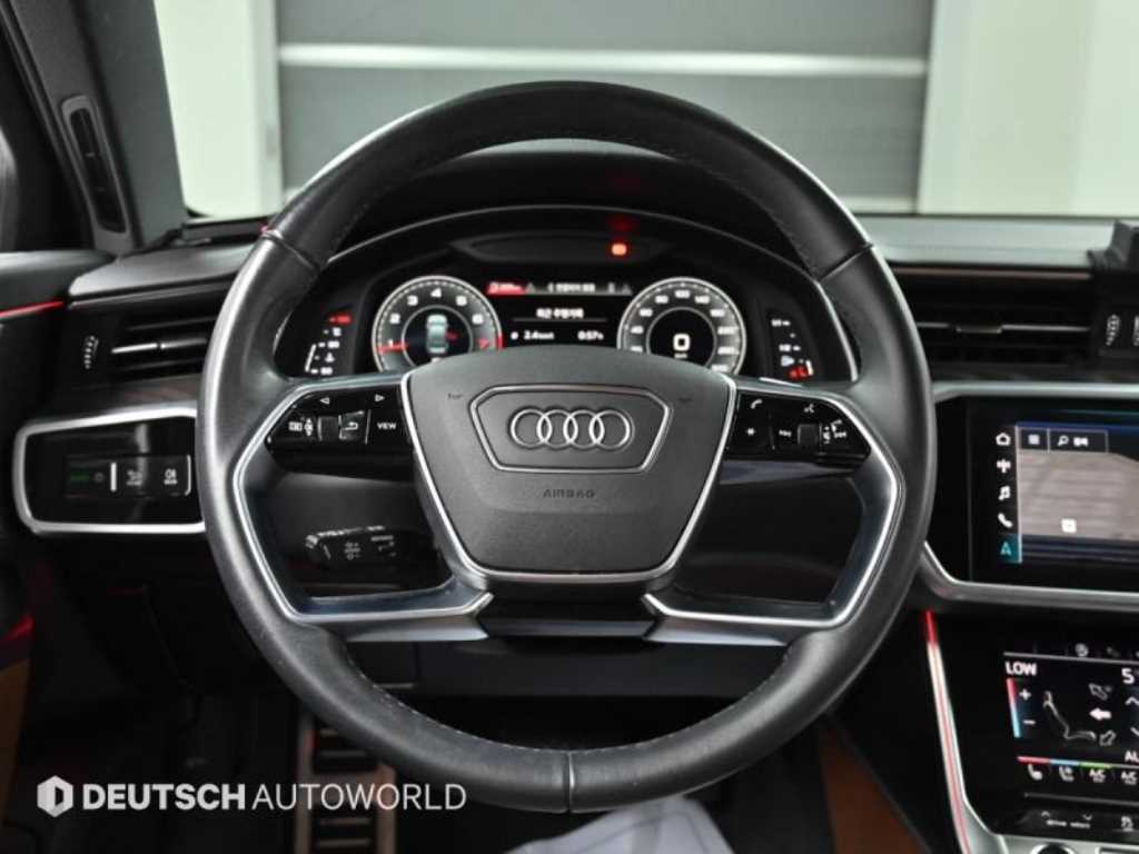 Audi A6 — photo 14