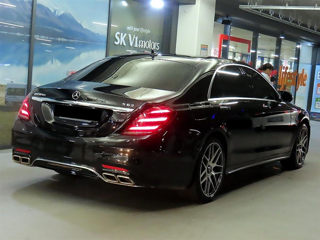 Mercedes-Benz S-Class — photo 04