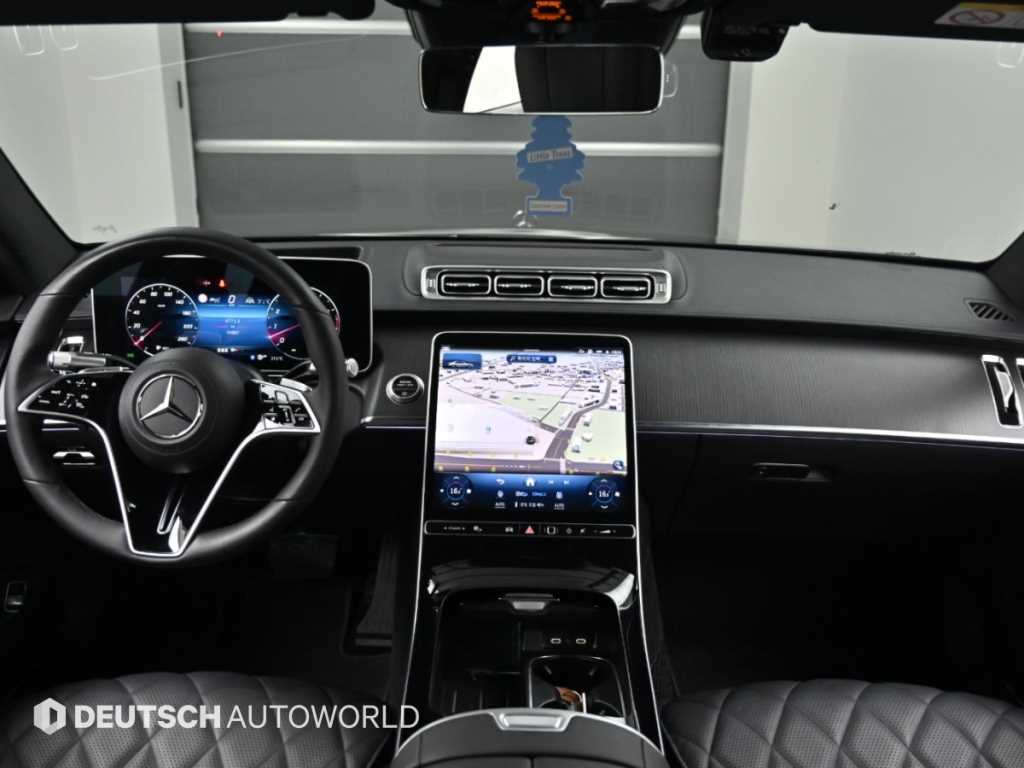 Mercedes-Benz S-Class — photo 07