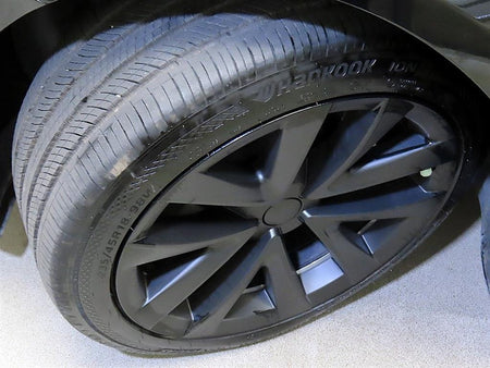 Tesla Model 3 — photo 20