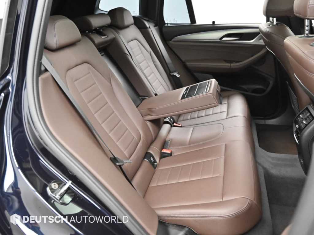 BMW X3 — photo 12