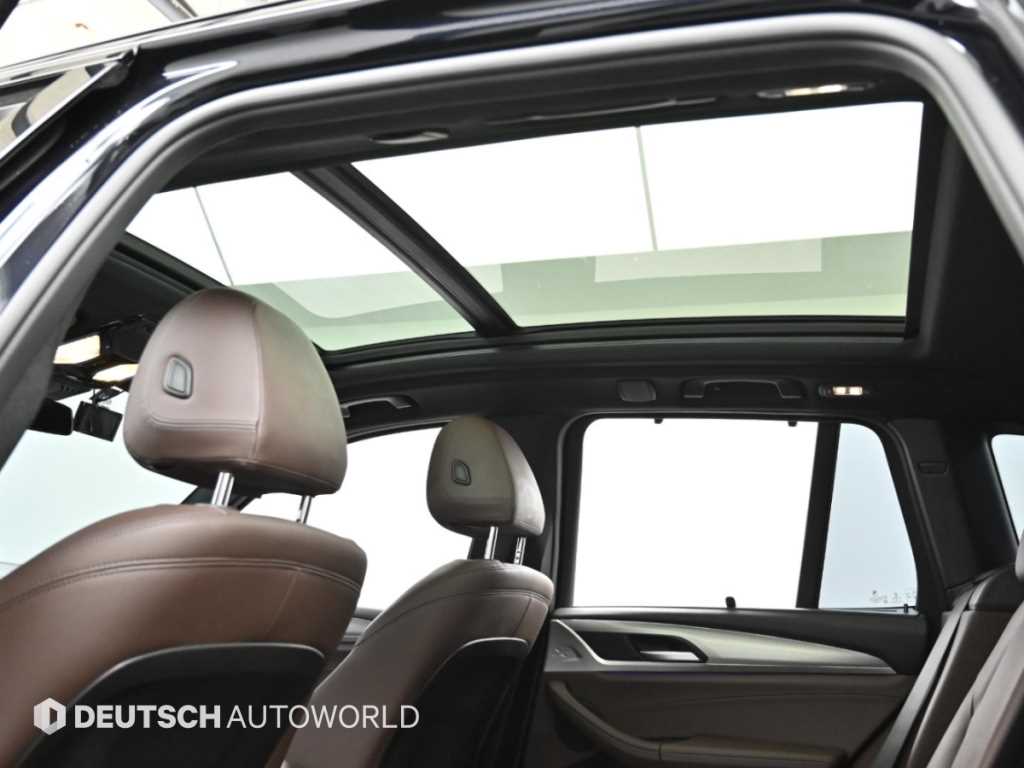 BMW X3 — photo 18