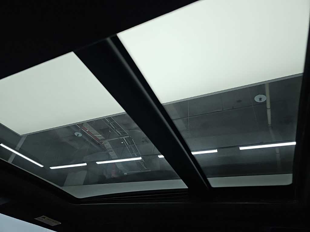 BMW X5 — photo 14